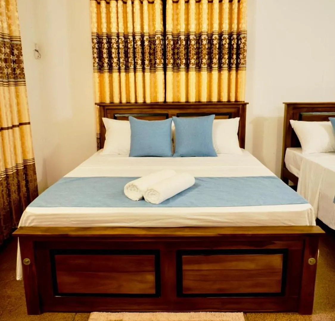 Yahana Beach Villa Negombo 0*,  Sri Lanka