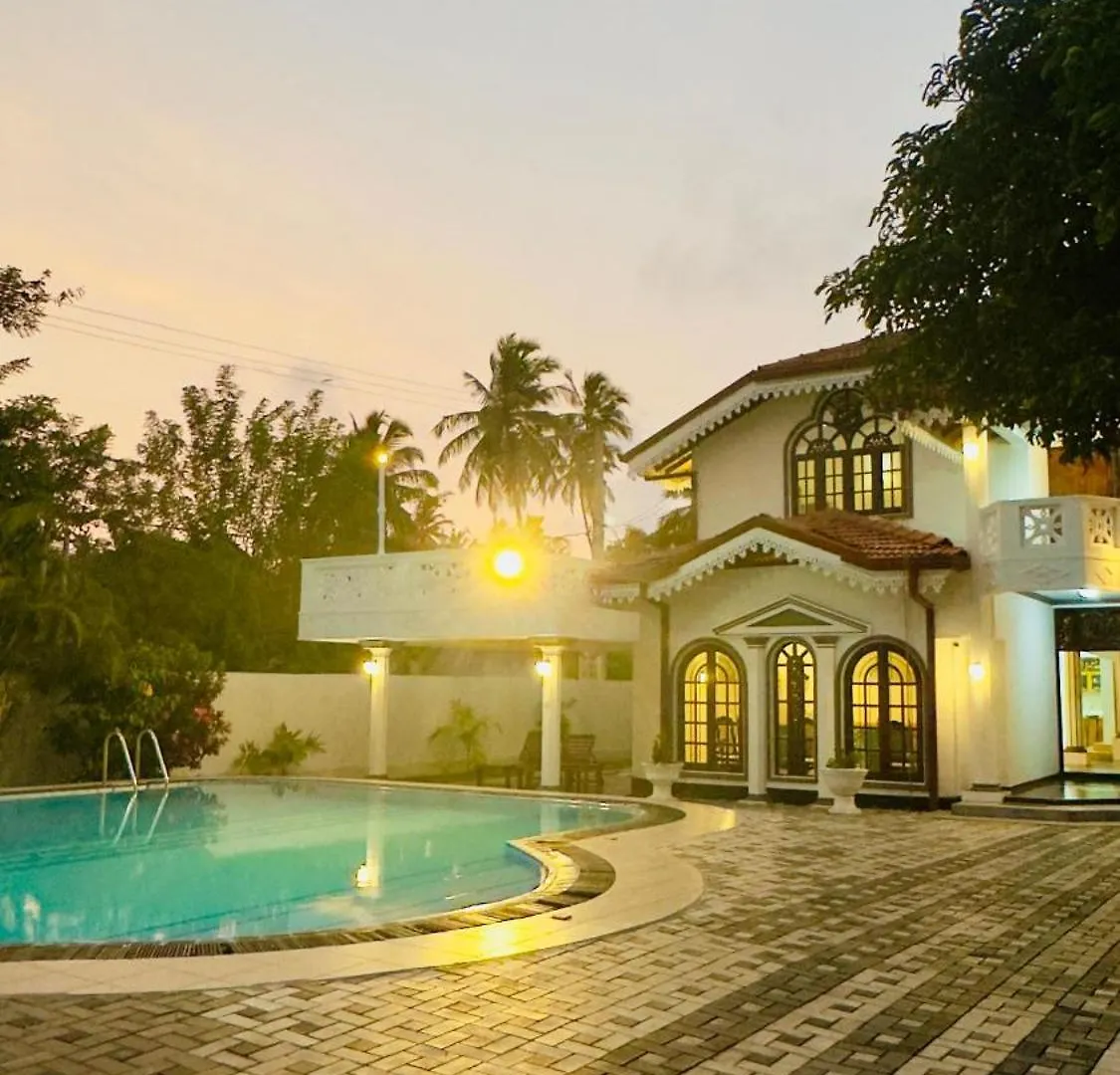 Yahana Beach Villa Negombo 0*,  Sri Lanka